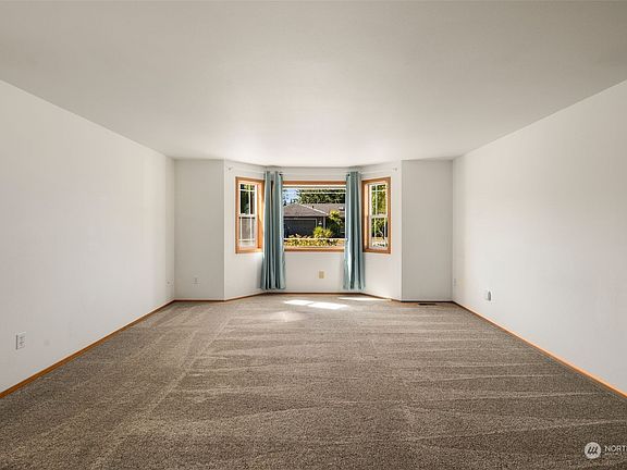 3rd image of 7313 262nd Street NW