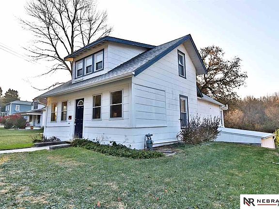3rd image of 507 E Eldora Ave