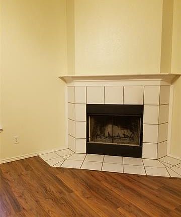 4th image of 3001 Newport Ave