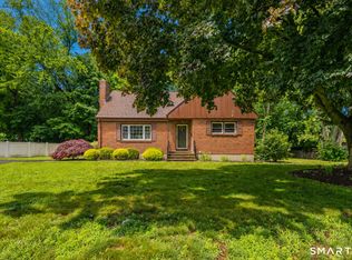 7 Olson Avenue, Cromwell, CT 06416