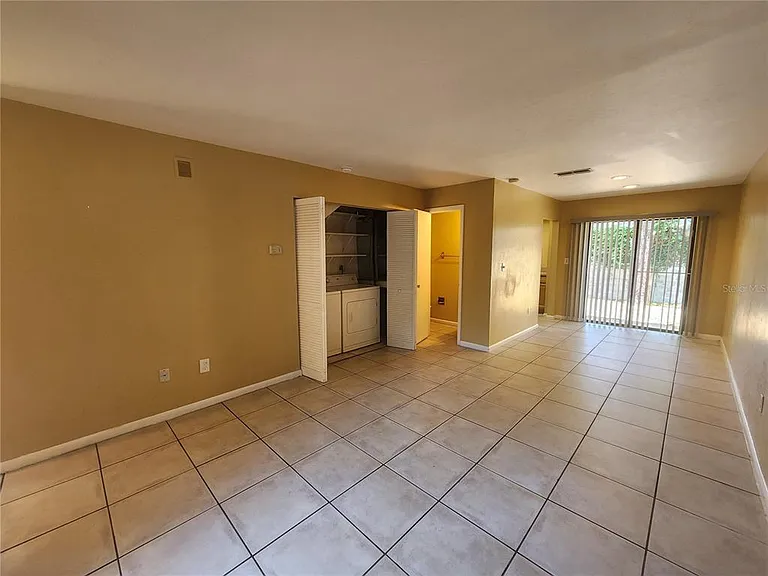 702 SW 70th Ter #B — Photo 19