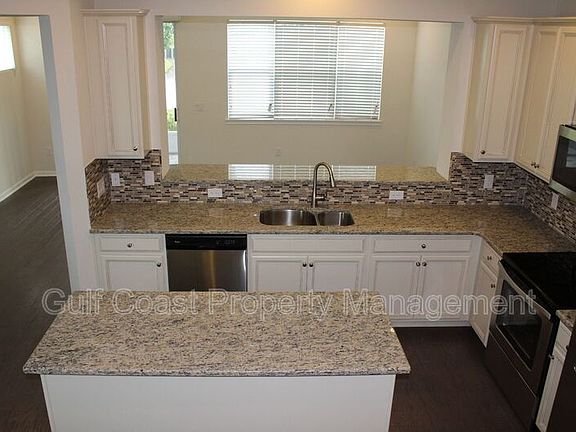 2nd image of 5026 Sunnyside Ln