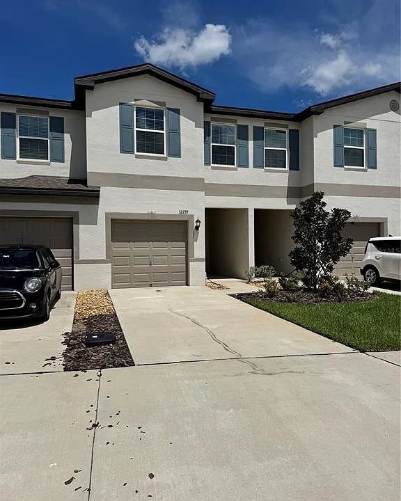32235 Powderpuff Mimosa Dr