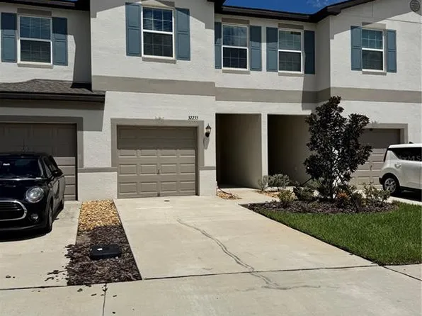 32235 Powderpuff Mimosa Dr, San Antonio, FL 33576