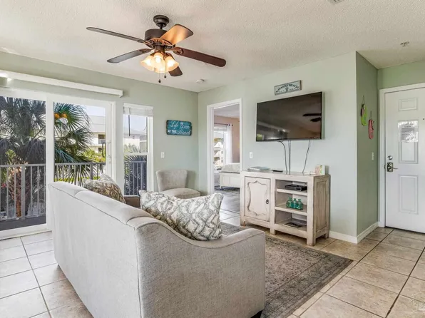 8436 Gulf Blvd Unit 624, Navarre, FL 32566