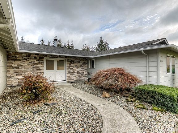 2nd image of 18523 38th Ave E