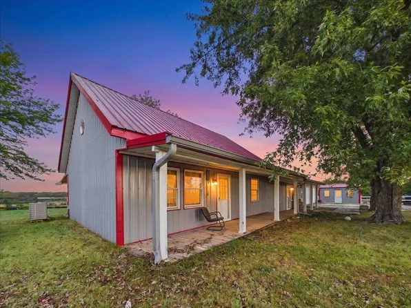 16790 Highway B, Wheatland, MO 65779