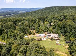 611 Blowing Cave Rd, Gurley, AL 35748