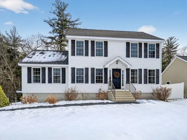 15 Bufton Farm Rd, Clinton, MA 01510