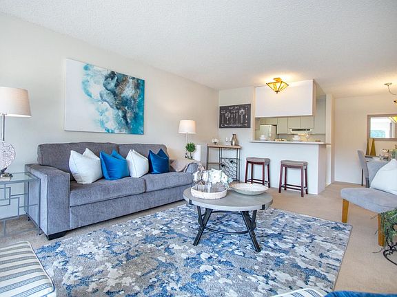 3rd image of 376 Imperial Way APT 207