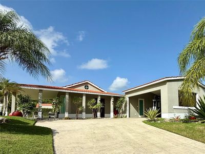 528 Camino De Guilarte St, Dorado, PR, 00646