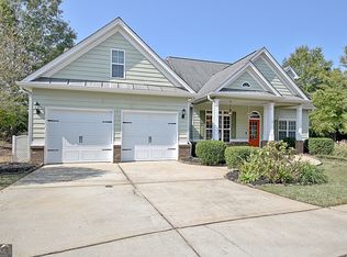 18 Camden Ct, Newnan, GA 30265