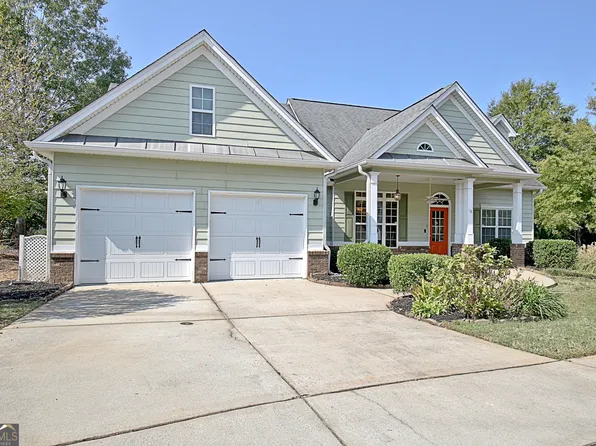 18 Camden Ct, Newnan, GA 30265
