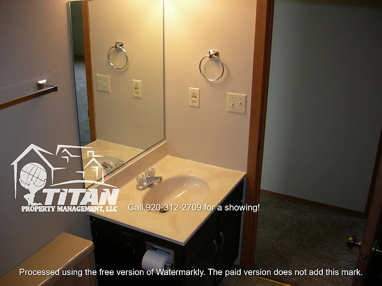 801 Harborview Ct — Photo 12