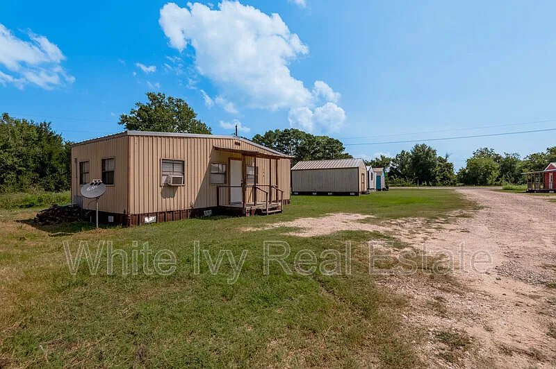 1 bed, 1.0 bath, 448 sqft, $700 — Photo 4
