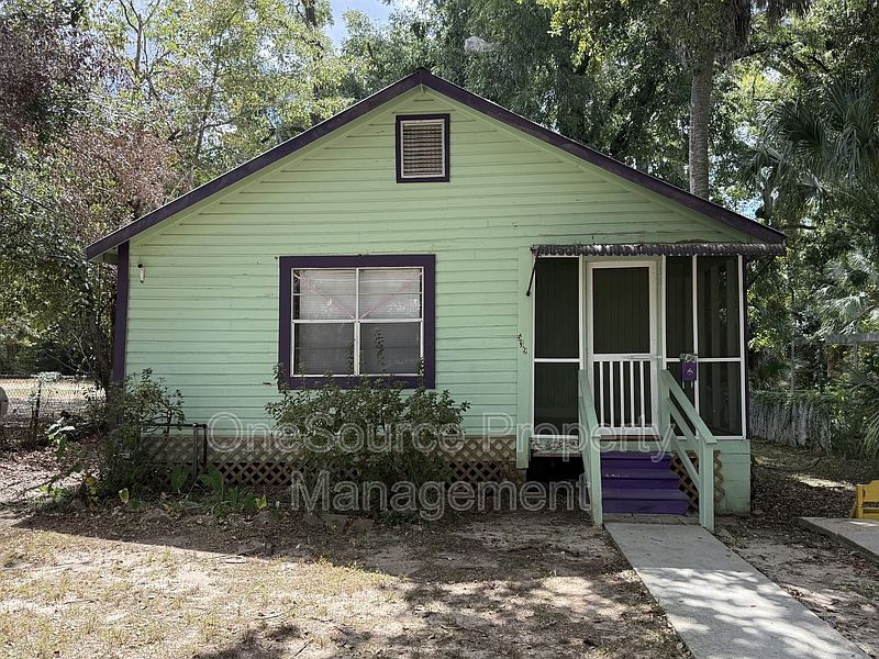 1st image of 539 W Georgia St