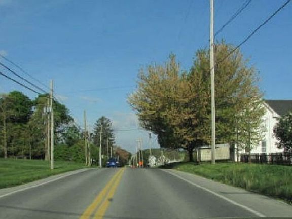 Exterior Neighborhood (street photo)