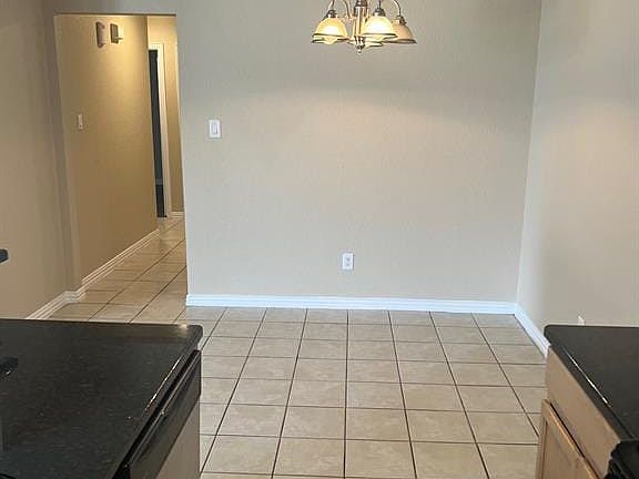 5th image of 8138 Tanner Ave