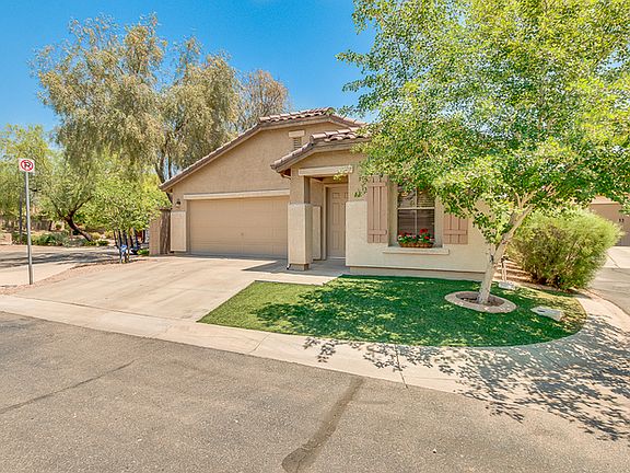 3rd image of 3719 E Jasper Dr