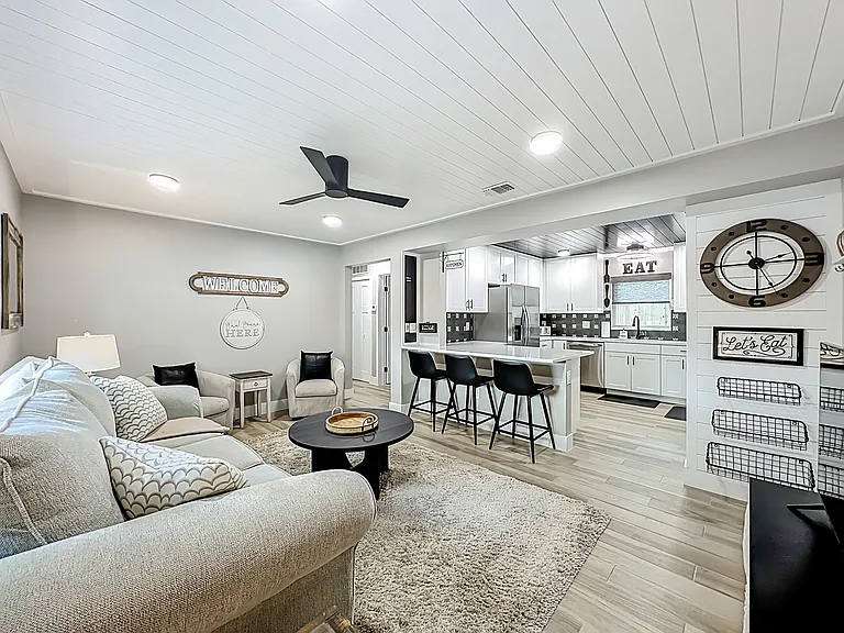 236 Emory Pl — Photo 10