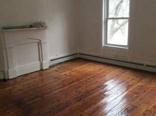 217 9th St, Troy, NY 12180