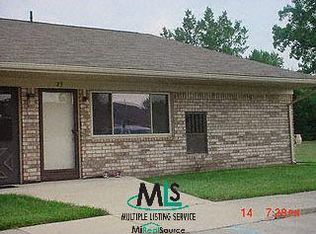 16034 Holz St, Southgate, MI 48195