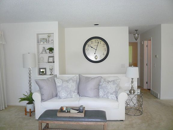 4th image of 2255 Radcliff Cir SE