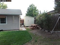 4th image of 4000 S Royal Links Cir