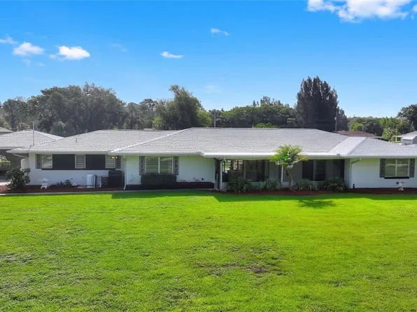 6197 Amaryllis Dr N, Indian Lake Estates, FL 33855