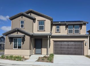 724 Kingbird Loop, Oceanside, CA 92058