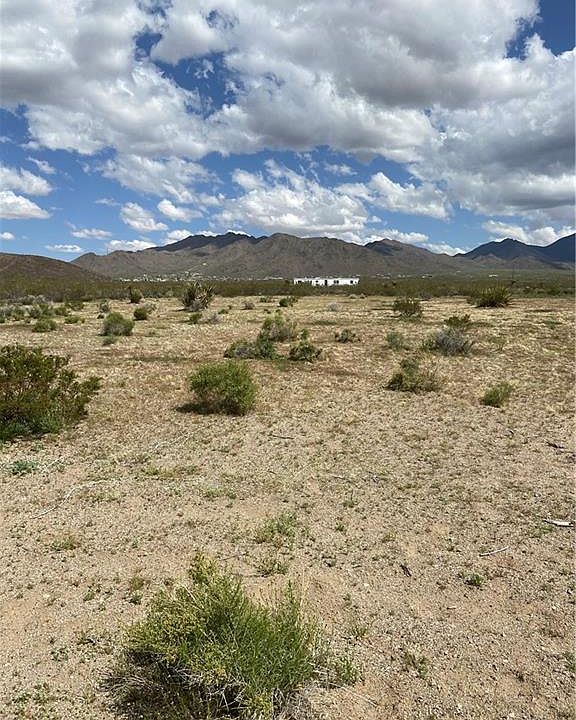 1st image of 15692 N Gila Dr