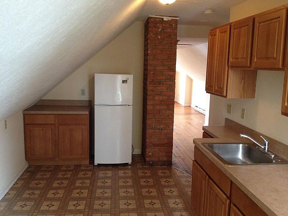 2nd image of 2508 E 126th St #3
