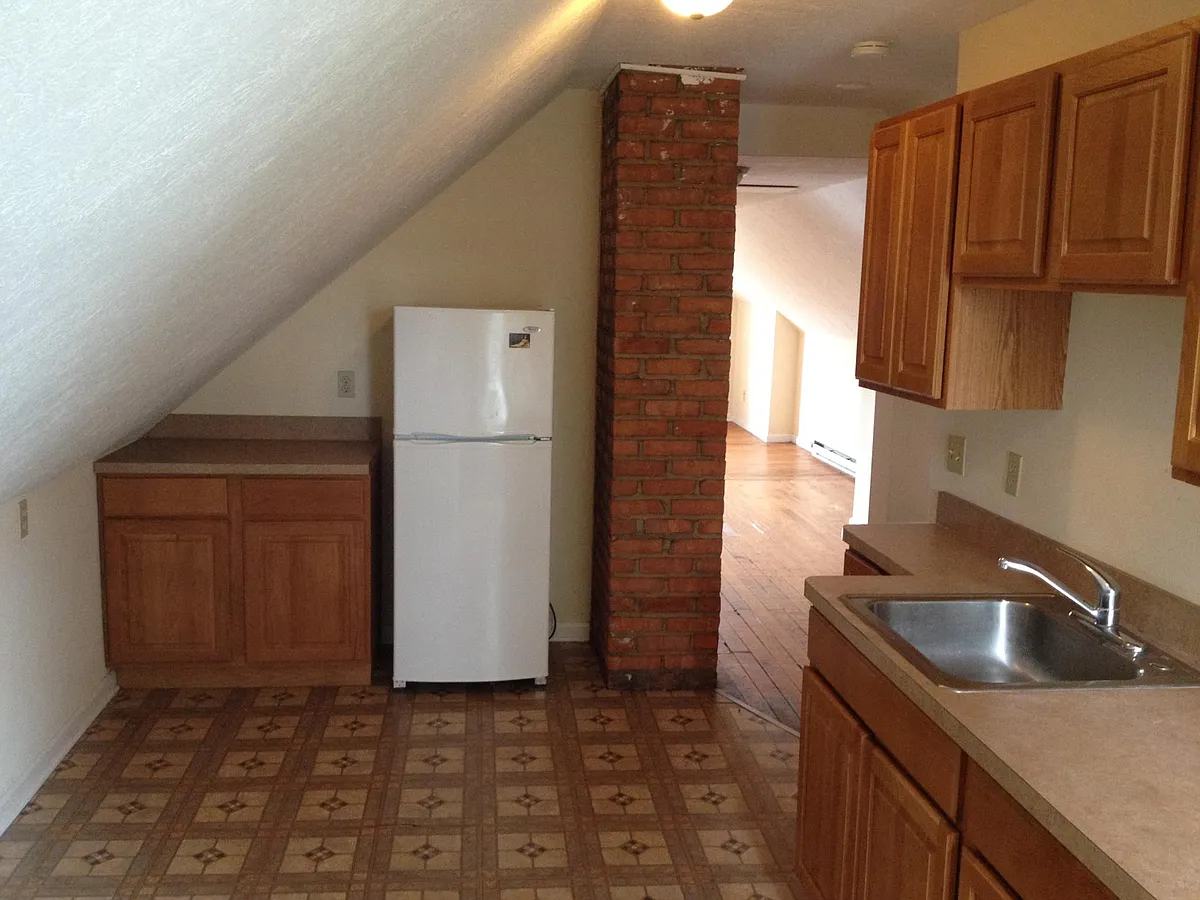 Building Photo - 2508 E 126th St #3