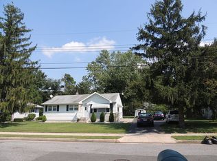 1273 S Harding Rd, Vineland, NJ 08360