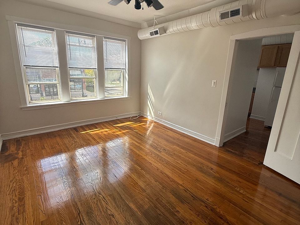 1st image of 4314-28 W Irving Park Rd #2-4326