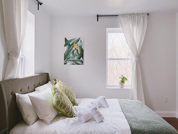 4th image of 4031 Sansom St #3R