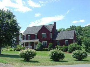 73 Williams St, Upton, MA 01568