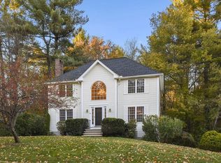 10 Dawn Cir, Haverhill, MA 01832