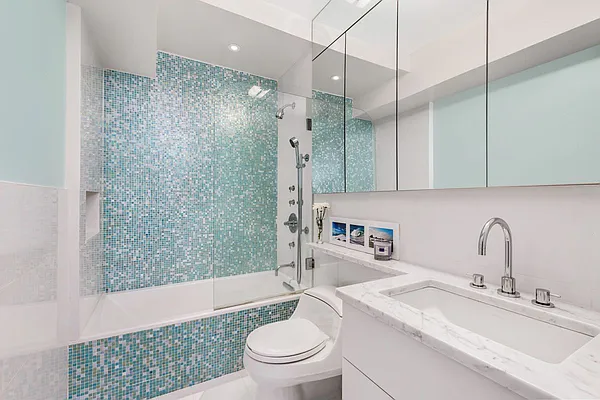 Sold by Compass | media 5