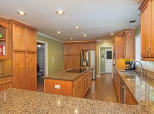 5084 Hidden Branches Cir, Dunwoody, GA 30338