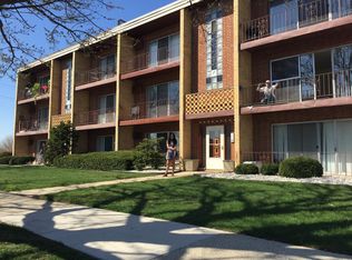 11036 S Kilbourn Ave APT 7, Oak Lawn, IL 60453