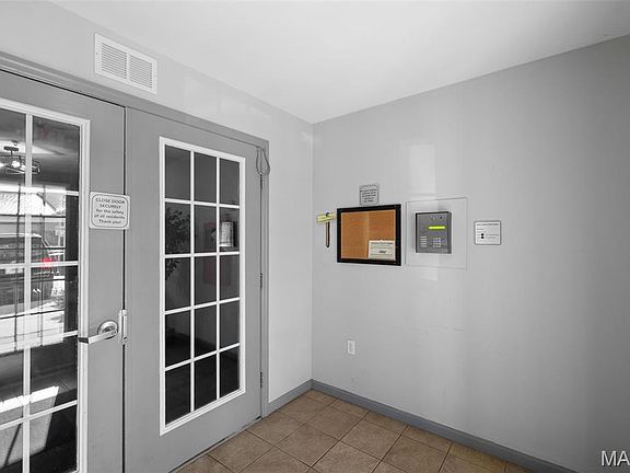 3rd image of 1 Monarch Trace Ct APT 307
