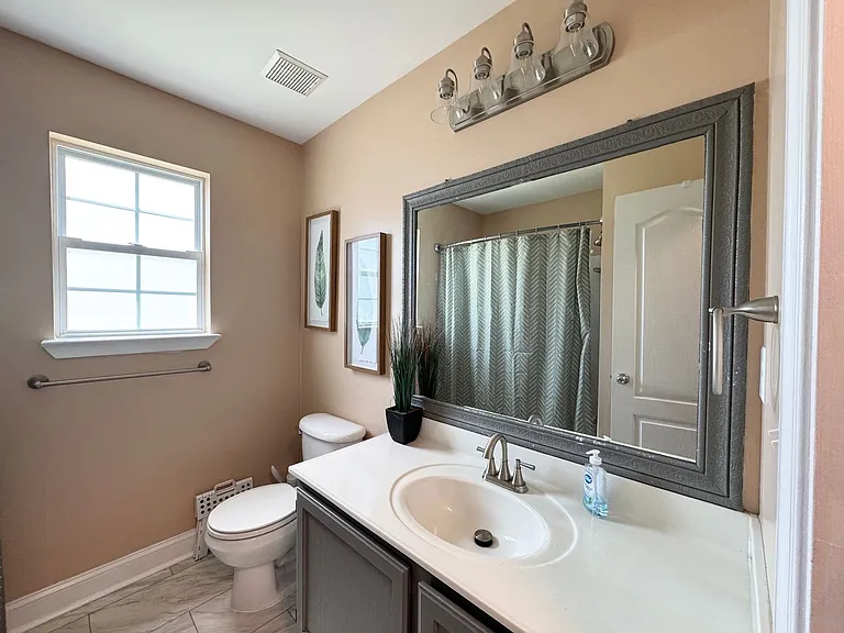 197 Green View Rd — Photo 11