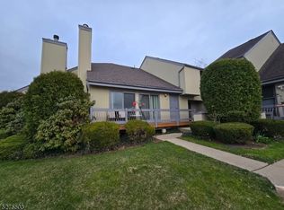 21 Talbot St #21, Somerset, NJ 08873