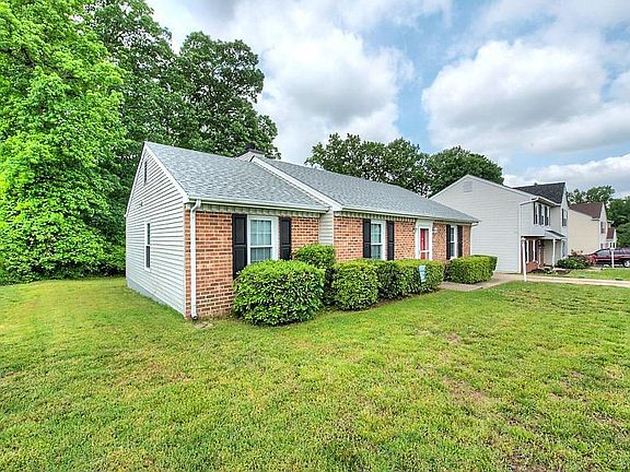 3rd image of 6020 Almond Creek Ln