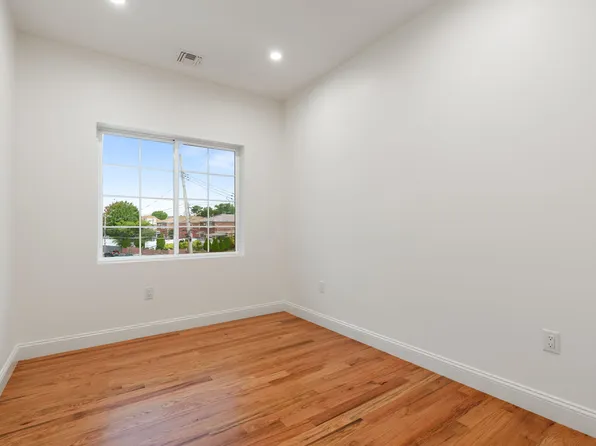 1380 Clove Road image 18 of 40