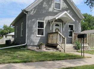 1240 N Bell St, Fremont, NE 68025