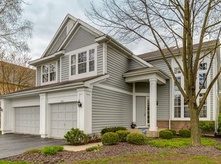 2461 Shadow Creek Ln, Riverwoods, IL
