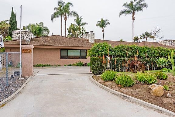2nd image of 410 Carvalos Dr