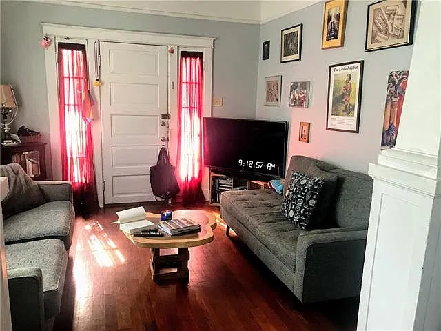 1 bed, 1.0 bath, 700 sqft, $1,350 — Photo 3